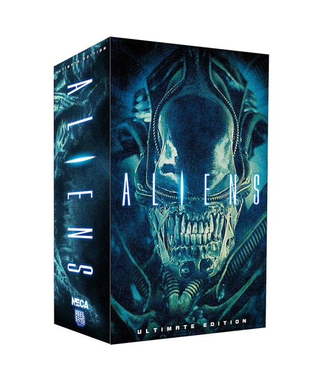 Aliens Ultimate Warrior (Blue) Action Figure