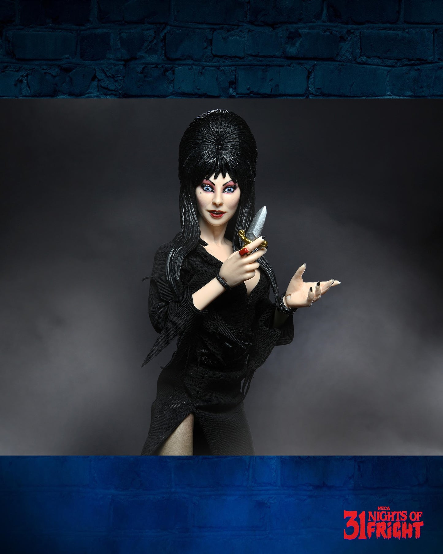 Mistress of the Dark Clothed Elvira Figura Neca