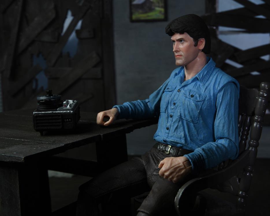 The Evil Dead 40th Anniversary Ultimate Ash Williams Figura Neca