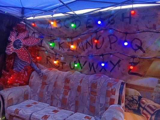 Comunicación con el UpSide Down en Casa de Will