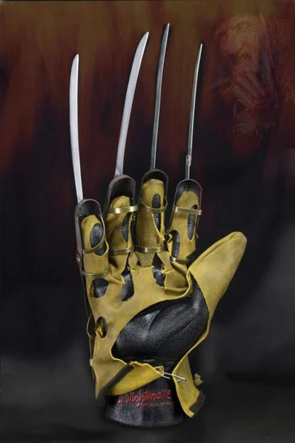 A Nightmare on Elm Street Freddy Krueger Guante Prop