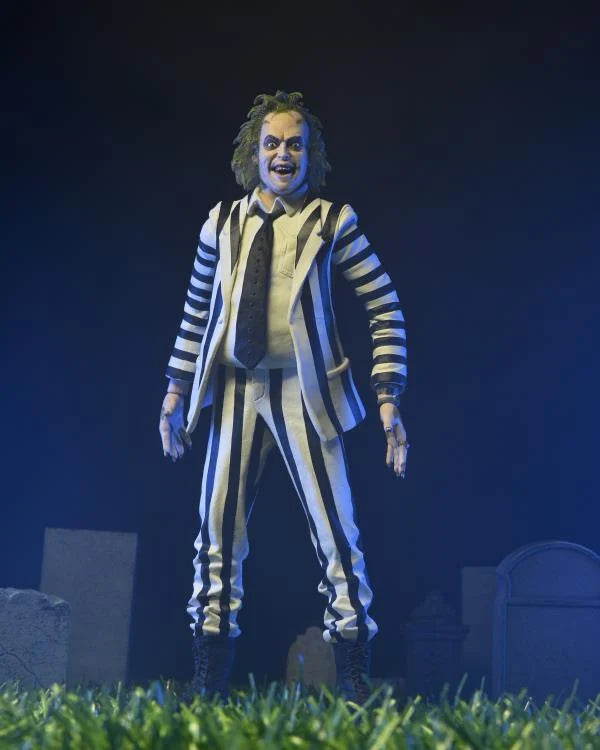 Beetlejuice (Black and White Suit) Figura Acción