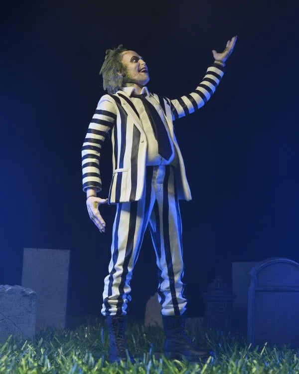 Beetlejuice (Black and White Suit) Figura Acción