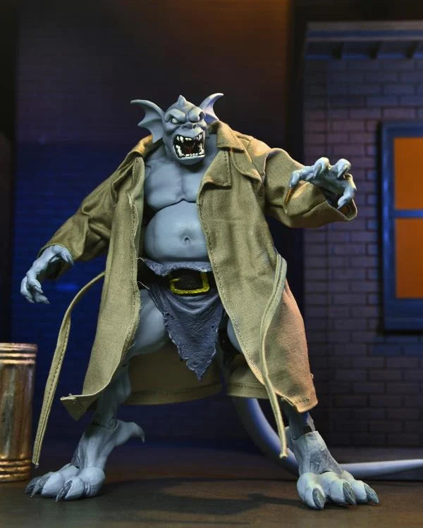 Disney's Gargoyles Ultimate Detective Broadway Silver Falcon (With Closed Wings) Action Figure