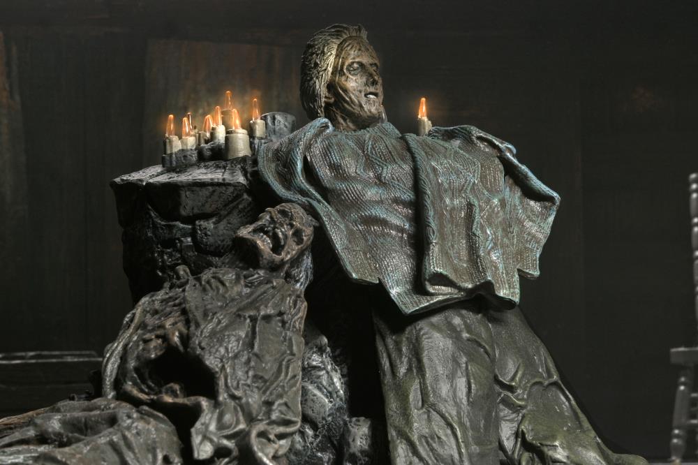 Friday the 13th: The Game Pamela Shrine Diorama