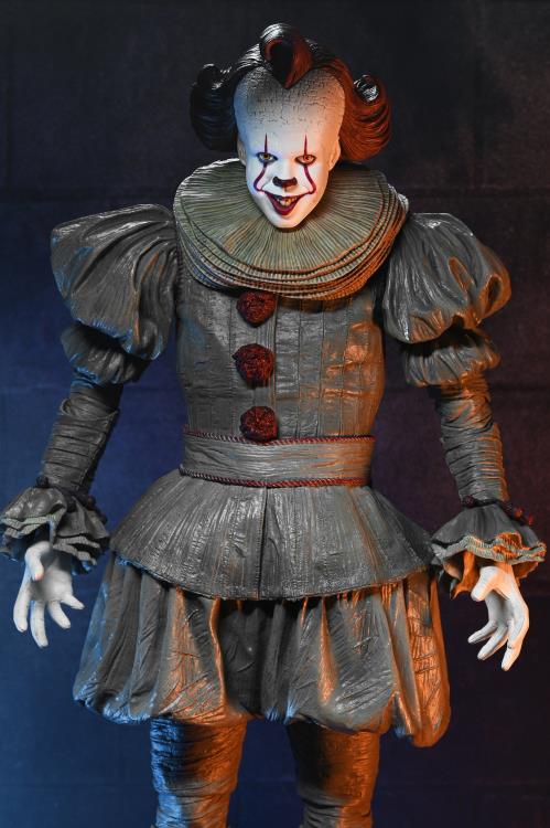 IT: Welcome to Derry Pennywise 1/4 Scale Action Figure