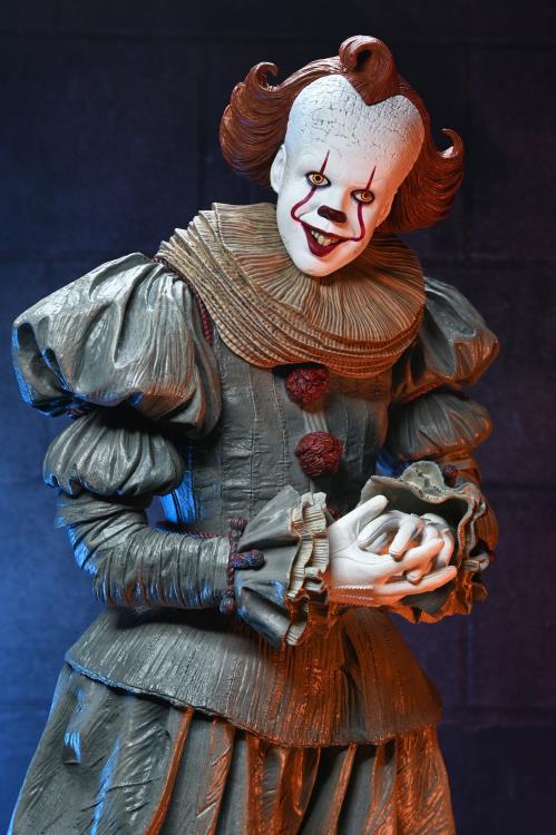 IT: Welcome to Derry Pennywise 1/4 Scale Action Figure