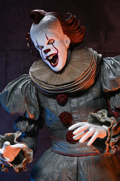 IT: Welcome to Derry Pennywise 1/4 Scale Action Figure