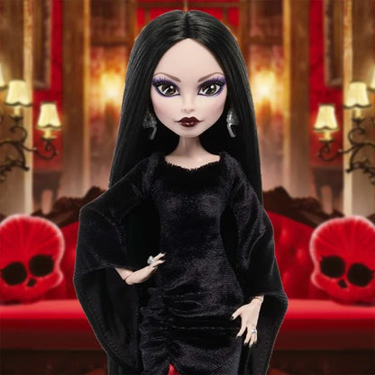 Postura con diorama Muñeca Morticia Addams Monster High Wednesday Mattel