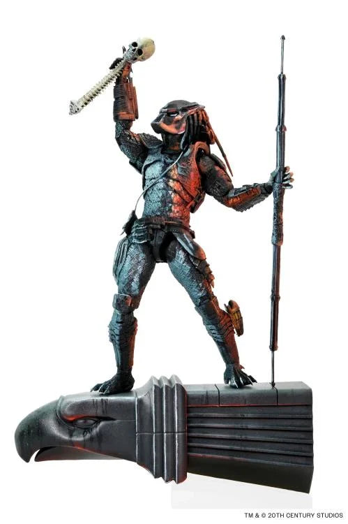 Vista frontal completa fondo blanco Figura Predator 2 City Hunter NECA Poster Series