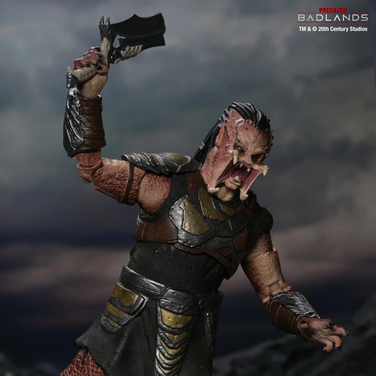 Predator: Badlands Ultimate Dek (Training Armor) Action Figure