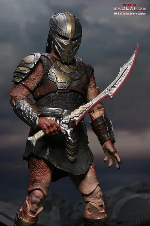Predator: Badlands Ultimate Dek (Training Armor) Action Figure