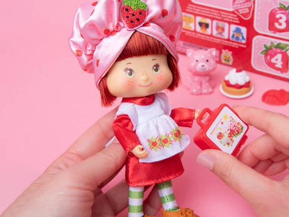 (Preventa) Strawberry Shortcake 5.5" Fashion Doll