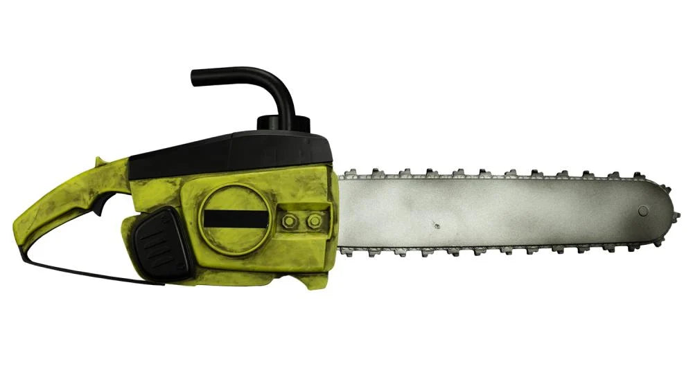 The Texas Chainsaw Massacre (1974) Chainsaw Costume Accessory with Sound