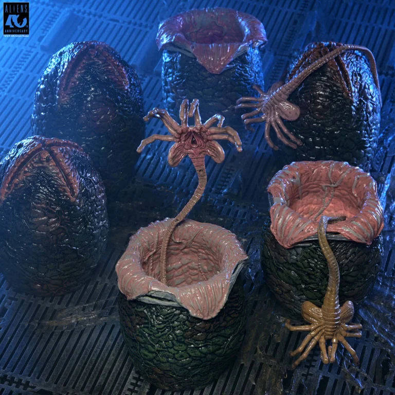 Aliens 40th Anniversary Xenomorph Eggs Set 6 Pack in Collectible Carton