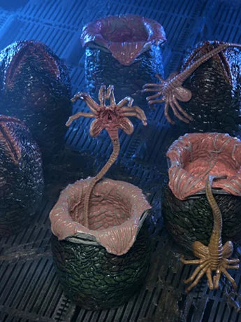 Aliens 40th Anniversary Xenomorph Eggs Set 6 Pack in Collectible Carton
