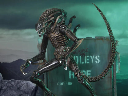 Aliens Ultimate Warrior (Brown) Action Figure