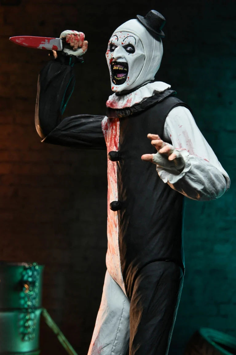 Terrifier 2 Ultimate Art the Clown (Blood Splattered) Action Figure