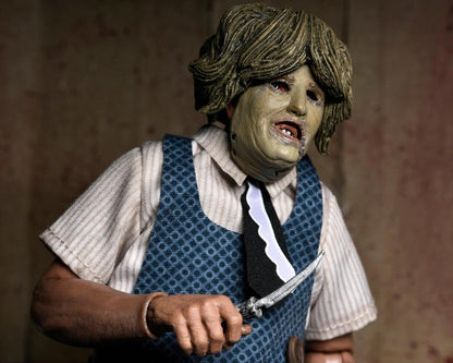 Máscara de Figura NECA Leatherface Old Lady Mask Clothed