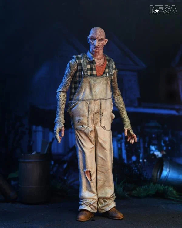 Vista frontal completa de Figura NECA Tiny The Devil's Rejects