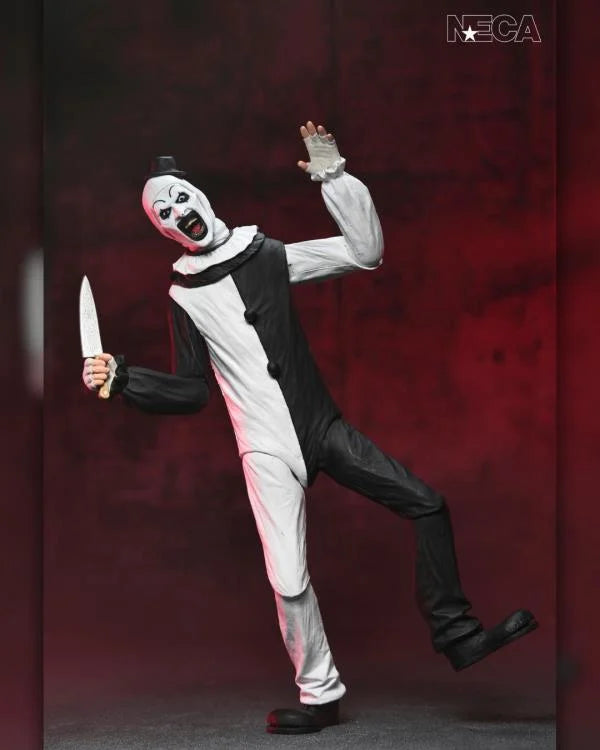 Art the Clown figura 7 pulgadas NECA Ultimate mostrando accesorios de la película Terrifier