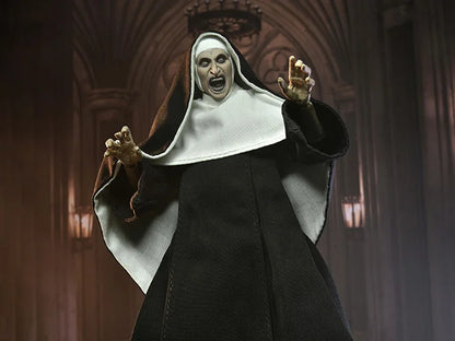 Figura NECA Ultimate Valak La Monja The Conjuring 7 Pulgadas Coleccionable