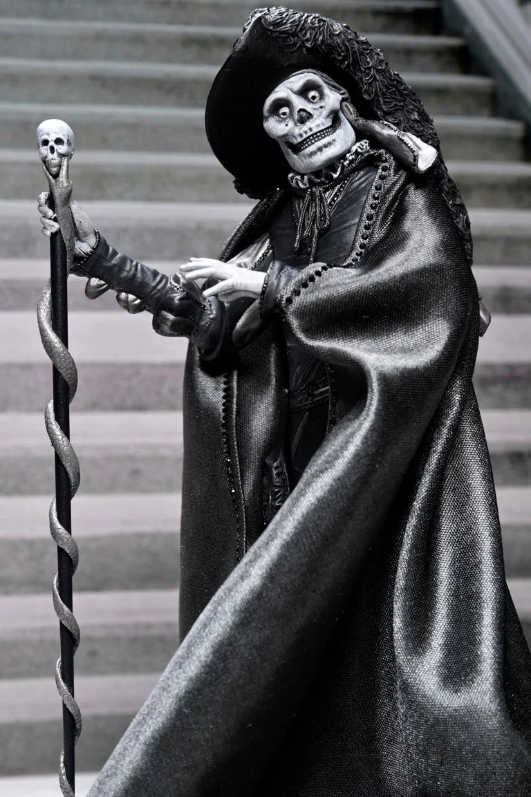 The Phantom of the Opera Ultimate "Masque of the Red Death" (Black & White) Action Figure