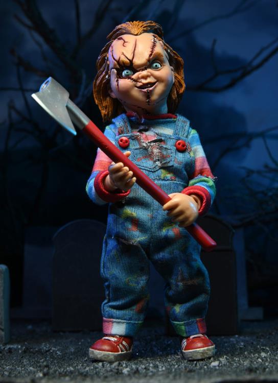 Chucky con un hacha de Neca