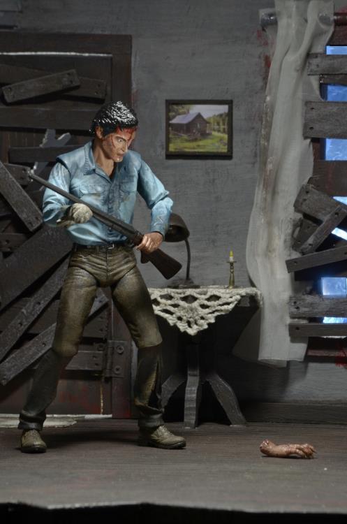 Evil Dead 2 Ultimate Ash Figura Neca