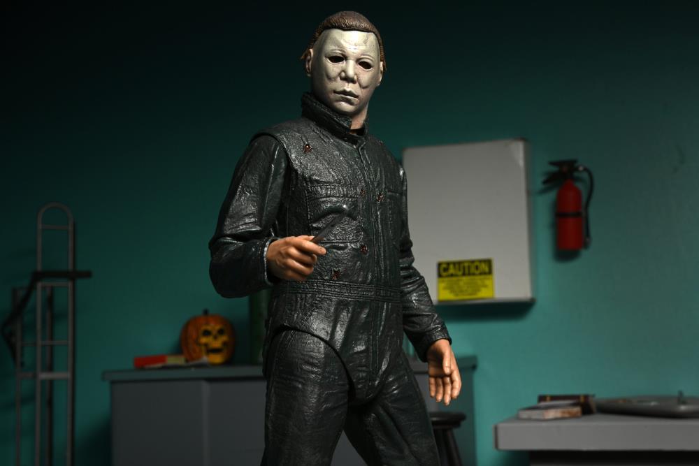 Halloween 2 Ultimate Michael Myers & Dr. Loomis Two-Pack Neca