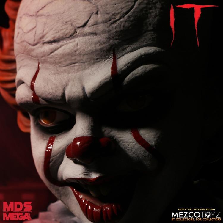 It (2017) Pennywise MDS Mega Scale Talking Mezco