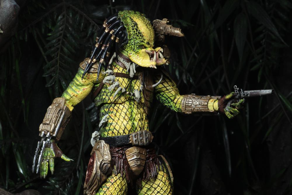 Predator Ultimate Elder (The Golden Angel) Figura Neca