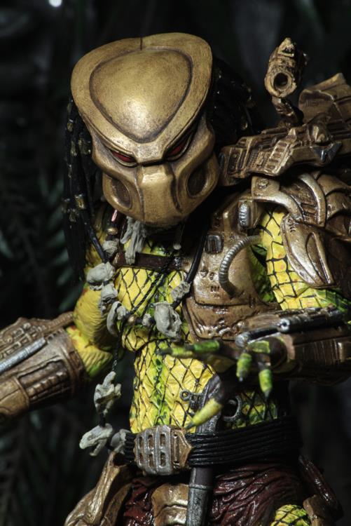 Predator Ultimate Elder (The Golden Angel) Figura Neca