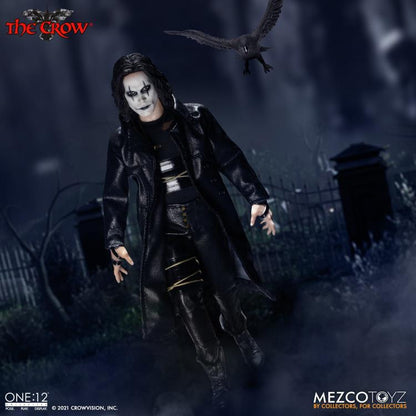Cuervo con alas extendidas a escala One:12 Mezco Toyz