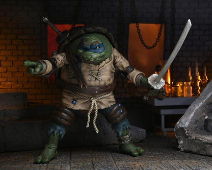 Universal Monsters x Teenage Mutant Ninja Turtles Ultimate Leonardo as The Hunchback Figura Neca